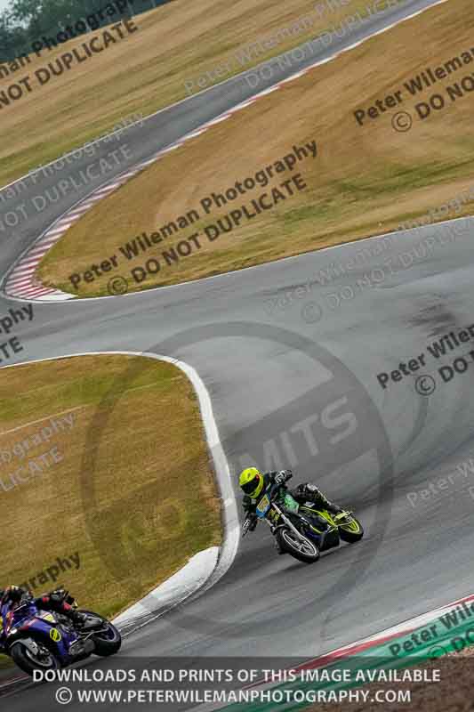 donington no limits trackday;donington park photographs;donington trackday photographs;no limits trackdays;peter wileman photography;trackday digital images;trackday photos